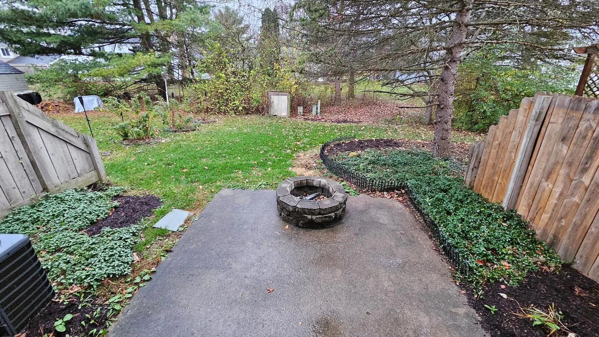 North Columbus Townhouse - Central, Updated, Fireplace 0*,  USA